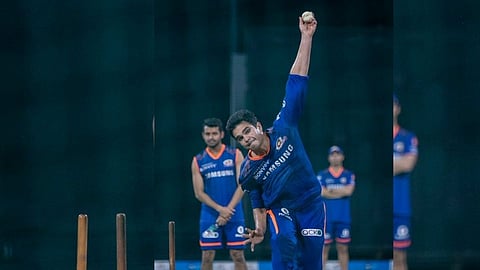 Arjun Tendulkar Sold Mumbai Indians Pay 30 Lakh 