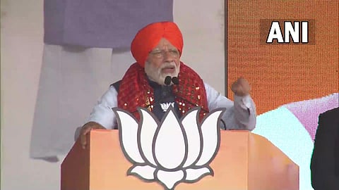 रिमोटने कंट्रोल न करता आल्यानं अमरिंदर सिंगांना हटवलं: PMमोदी