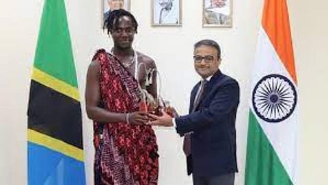 high commission of India honored kili paul
