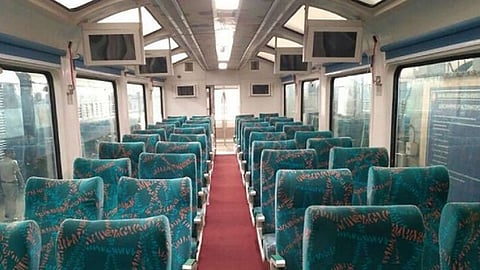 Vistadom coach