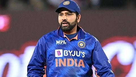 Rohit Sharma twitter account may hack 