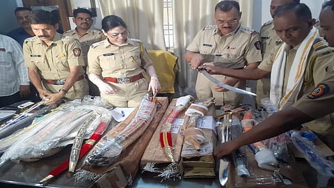 Aurangabad Police Seized 37 Swords  
(Photo Credit - Sachin Mane)