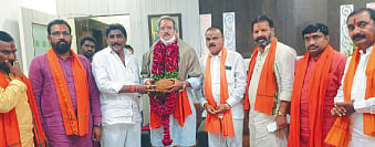 shiv sena Anil Desai  Subhash Wankhade meet up Matoshri nanded