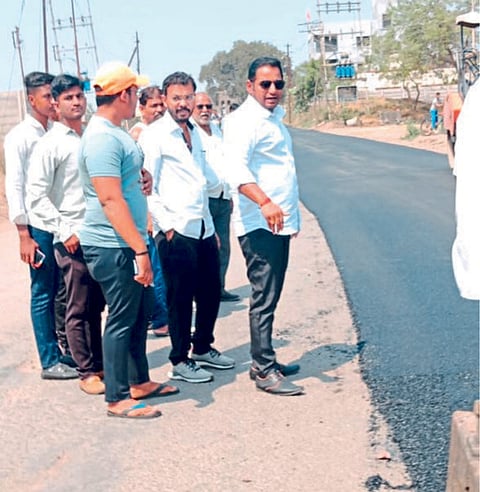 महानगरपालिकेचे विरोधी पक्षनेते संपत बारस्कर 