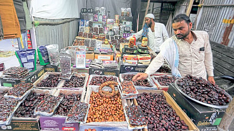 on occasion of ramadan demand for date palm  increased dry friut