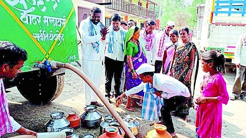 esakal