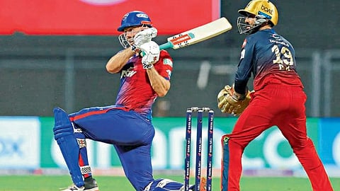 ipl 2022 mitchell marsh tests covid negative match will be played in Pune on Wednesday 