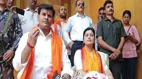 shiv sena navneet rana ravi rana politics 