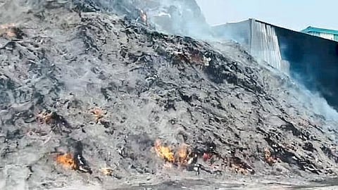 Akala Kohinoor Industries warehouse fire