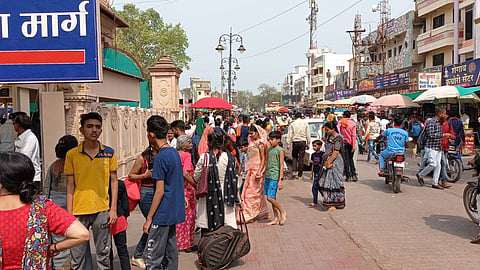  श्री संत गजानन महाराज मंदिर 