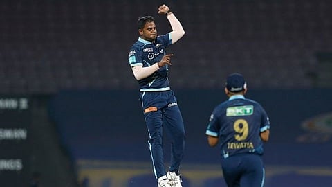 Who is Yash Dayal | IPL 2022 Gujarat Titans 
