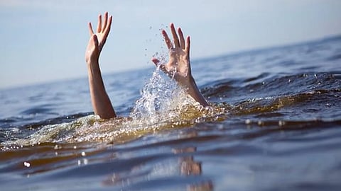 Death by drowning in a well