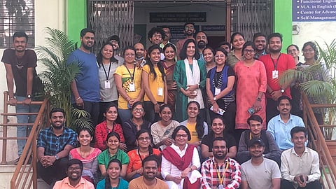 Master of journalism and mass comunication department with Ramnath Goenka Excellence in Journalism awards Winning journalist Aarti Kulkarni