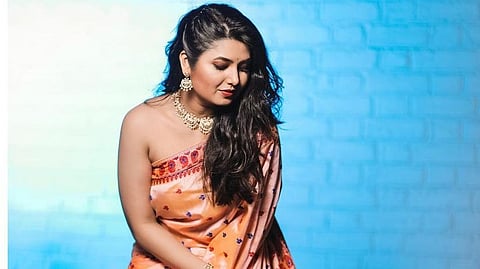 prajakta mali bold look