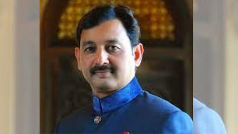 Thackeray govt betrayed Sambhaji Raje says Maratha Morcha coordinator  