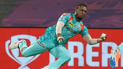 Evin Lewis One Handed Catch Leads Lucknow Super Giants to Qualify IPL 2022 Paly Off 