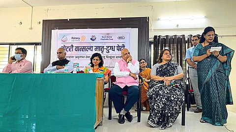 रोटरी मातृ-दुग्ध पेढीचे उद्‌घाटन