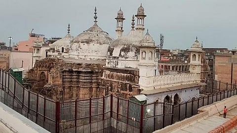 Demand for making Nirmohi Akhada a party
