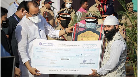 Government of India Nehru Youth Center ajit pawar  honor of Dr Bachchusingh Tak  pune 