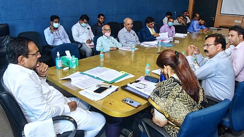 maharashtra karnataka borderism chairman of the expert committee jayant patil speed up work on boundary belgaum