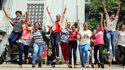 Nagpur division rank second in the state results have dropped by three per cent performance of Nagpur division improved