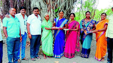 widows honored