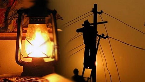 Electricity power supply of village due to wireman alcohol addiction Latest news  nashik