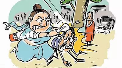 women beating man