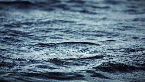 Nagpur Student death in Ambazari lake during swimming