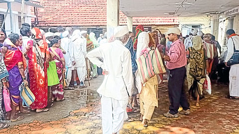 crowd to get income certificate