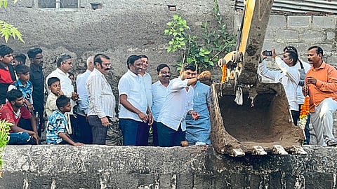 Inauguration of mining and cleaning work