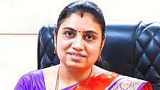 Jalgaon mayor Jayshri mahajan latest marathi news