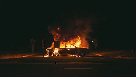 car burn road accident