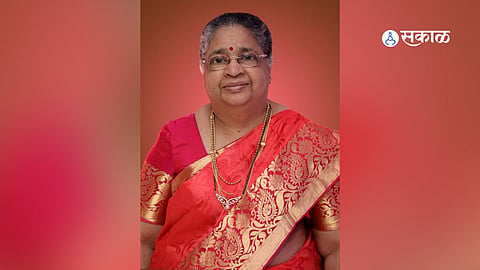 Milind Narvekar Mother Vidya Narvekar