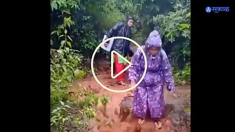 health workers during rains in ajra taluka of kolhapur district do their duty in heavy rains  