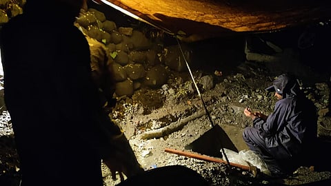 Municipal employees accidently broke MSEDCL cable drainage repair work Power outage in Kirkatwadi pune 