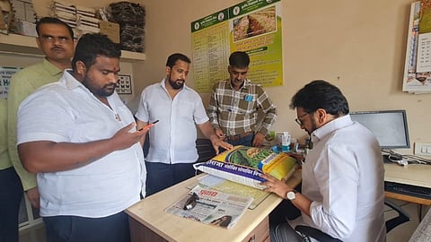 Two arrested for selling fake seeds Fraud with farmers pune 