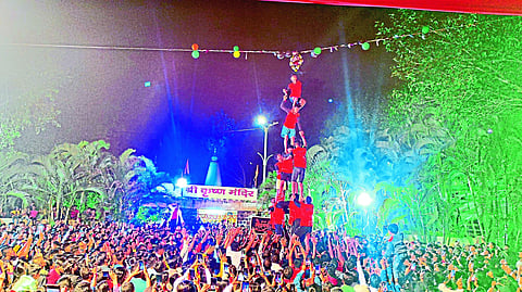Dahi handi 2022 opposition criticize decision of eknath shinde Govinda Reservation Chandrakant patil politics mumbai 
