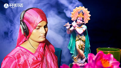 Farmani Naaz Sing Har Har Krishna 