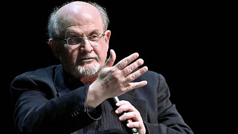 Salman Rushdie: कोण आहे सलमान रश्दी, ज्यावर न्यूयॉर्कमध्ये चाकूने हल्ला झाला होता