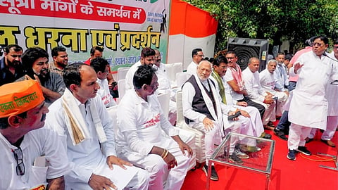 PM Narendra Modis brother Prahlad Modi