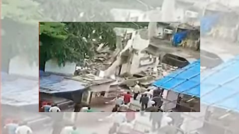Borivali Building Collapsed 