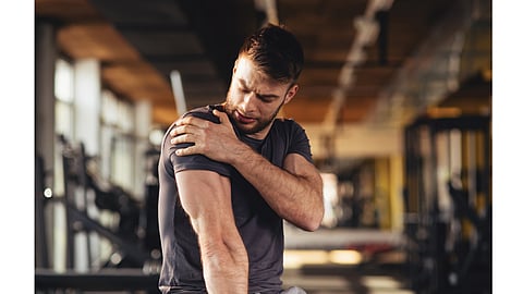 shoulder pains