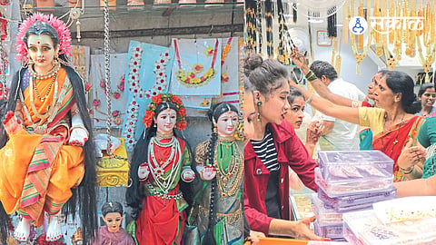 Jeshtha Gauri Pujan 2022 inflation flowers market nagpur  