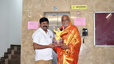 Cricketer Vinod Kambli Businessmen Sandeep Thorat 