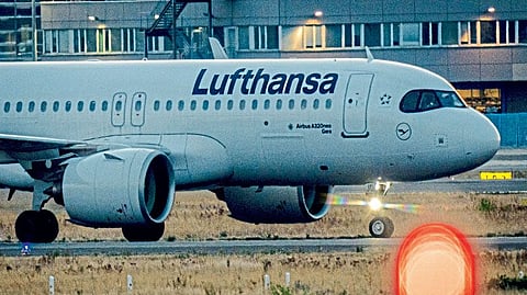 lufthansa flight cancellation 700 passengers stranded at delhi airport seek refund