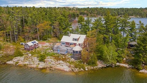 ontario island