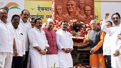 Marathwada Mukti Sangram Day: CM शिंदेनंतर शिवसेनेचे अभिवादन 