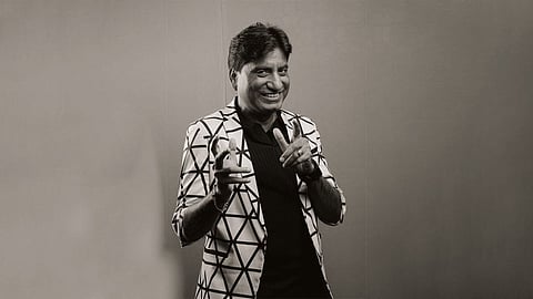 Celebrities Condol comedian Raju Srivastava mourn on social media.
 