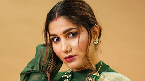 Haryana dancer sapna Choudhary can surrender in lucknow court
